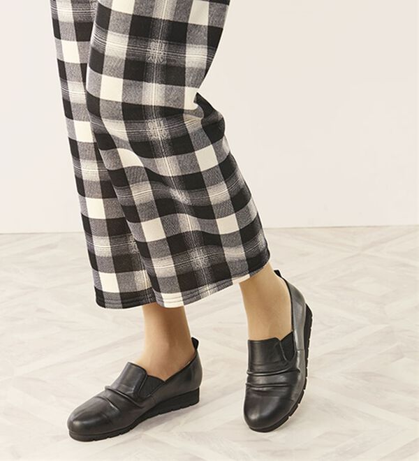 ルフラン（ルフラン）の「ラシーナコンフォート　外反母趾対応レザースリッポン（スリッポン）」｜詳細画像