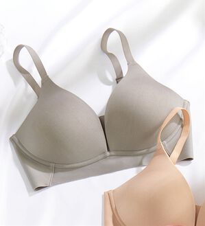 LAVIENNE（ラヴィエンヌ）の「ミセスのためのシームレスブラ（ブラジャー）」｜グレージュ