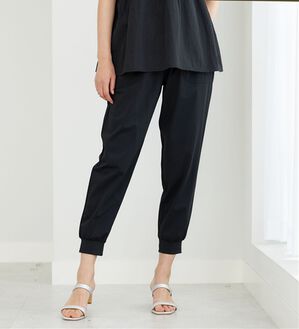 BELLUNA（ベルーナ）の「ヒンヤリ爽快！ジョガーパンツ（フルレングスパンツ）」｜黒