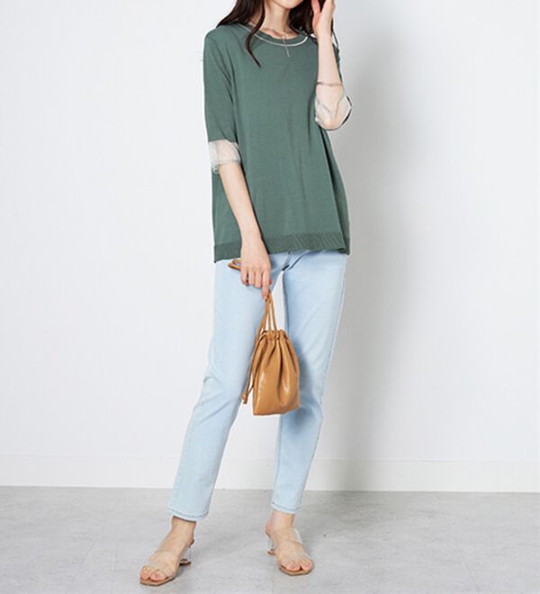 BELLUNA（ベルーナ）の「袖シアーラメ入りニットプルオーバー（ニット・セーター）」｜詳細画像