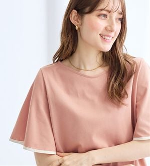 alotta（アロッタ）の「配色フレアスリーブトップス（カットソー）」｜コーラル