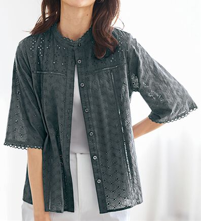 BELLUNA（ベルーナ）の「夏のお出かけのお供！綿レース切替ジャケット（その他ジャケット）」