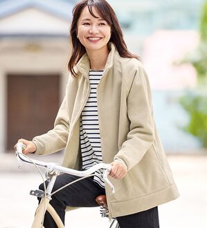 BELLUNA（ベルーナ）の「防風シート入り裏ボアあったかジャケット（ブルゾン）」｜ベージュ