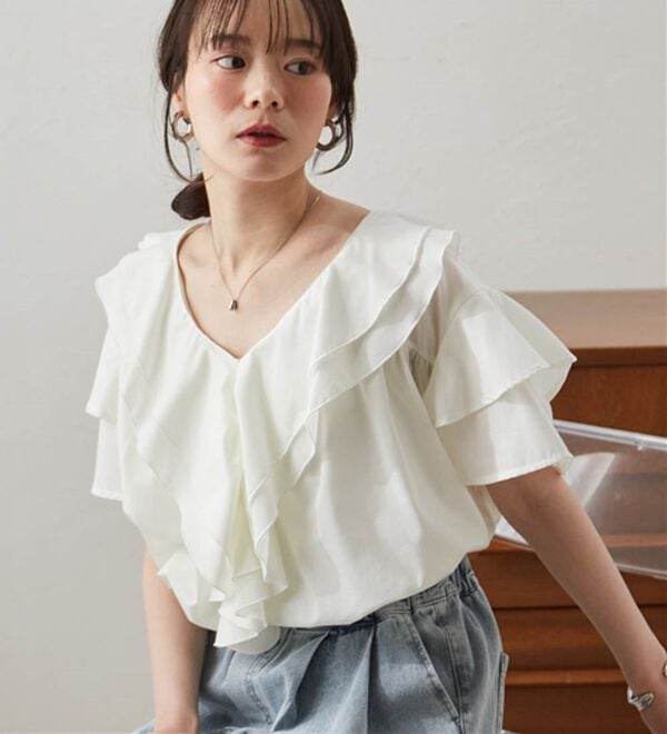 RANAN（ラナン）の「ビッグカラーフリルハーフスリーブブラウス（シャツ）」｜詳細画像