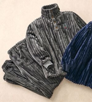 「＜エドウイン＞ストライプベロアセットアップスーツ（メンズルームウェア）」｜チャコール