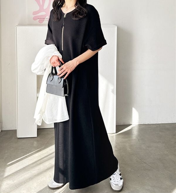 GeeRA（ジーラ）の「【ひんやり/着痩せ】ハーフジップ大人Ｔシャツワンピース（カットソーワンピース）」｜詳細画像