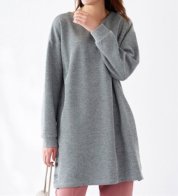 BELLUNA（ベルーナ）の「ニット見え素材裾ボタンチュニックワンピース（チュニック）」｜杢グレー