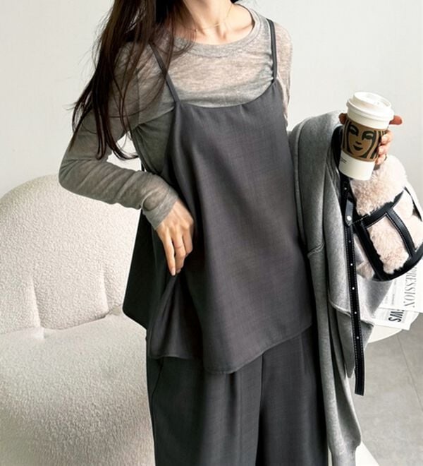 GeeRA（ジーラ）の「セットアップ風キャミソールサロペット（オールインワン）」｜詳細画像