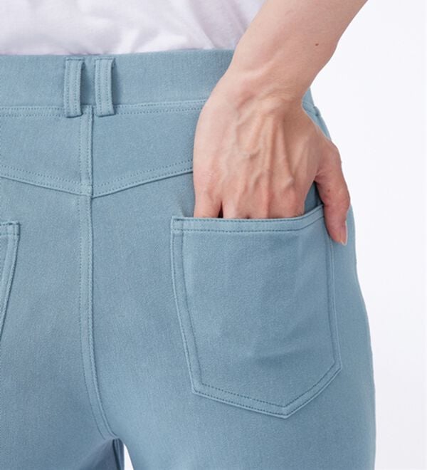 BELLUNA（ベルーナ）の「グーンと伸びる！ひんやりフローズンパンツ（フルレングスパンツ）」｜詳細画像