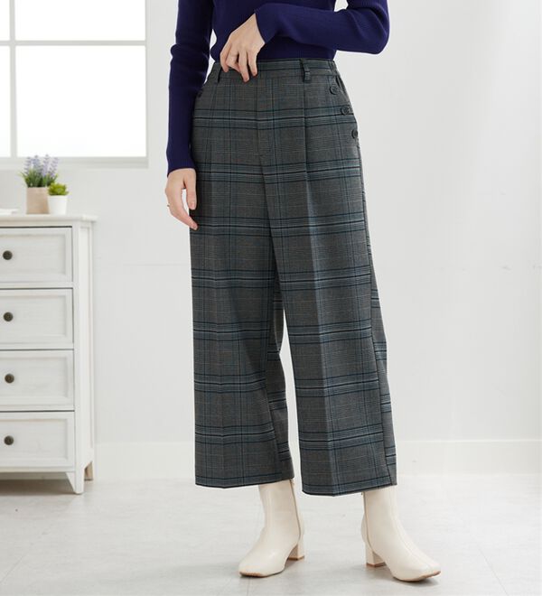 BELLUNA（ベルーナ）の「サマ見え（W）ボタン使いワイドパンツ（ワイドパンツ・ガウチョ）」｜詳細画像