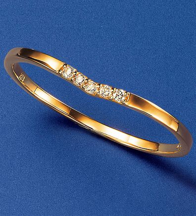 ルフラン（ルフラン）の「１８金・プラチナソフトＶラインリング（リング）」