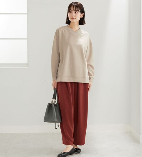 BELLUNA（ベルーナ）の「なめらかタッチ！もっちりんＶネックチュニック（カットソー）」｜詳細画像