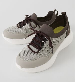 BELLUNA（ベルーナ）の「＜チョコザップ＞軽量ウォーキングシューズ（スニーカー）」｜グレー