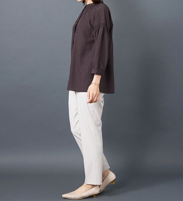 BELLUNA（ベルーナ）の「ビンテージ素材シャーリング使いブラウス（チュニック）」｜詳細画像