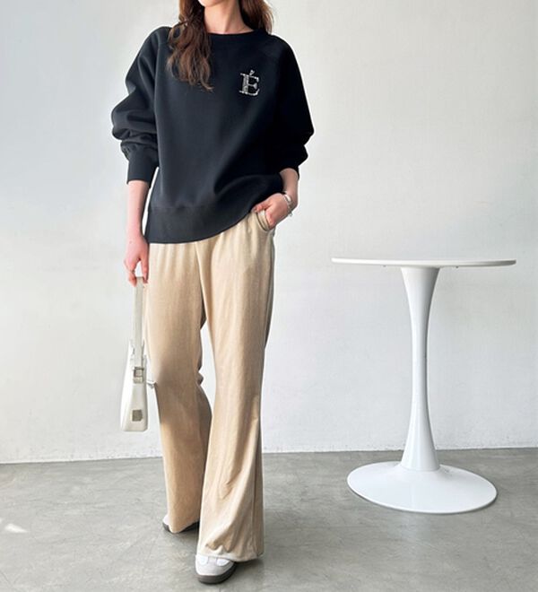 GeeRA（ジーラ）の「ベロアフレアパンツ（フルレングスパンツ）」｜詳細画像