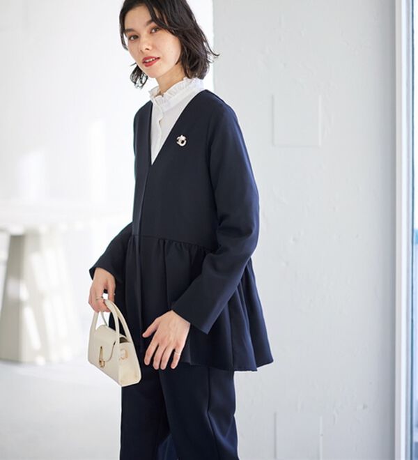 GeeRA（ジーラ）の「【2点セット】ペプラムジャケットセットアップスーツ（パンツスーツ）」｜詳細画像