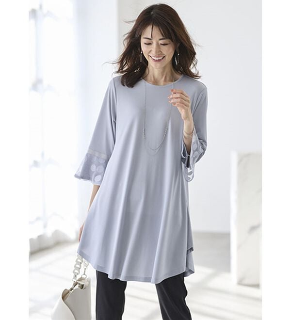 BELLUNA（ベルーナ）の「袖口レース使いカットソーエレガントチュニック（チュニック）」｜詳細画像