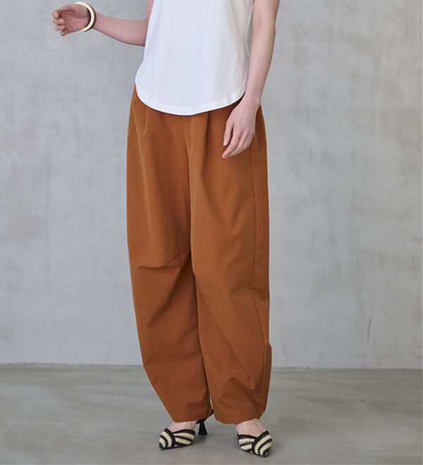 RANAN（ラナン）の「ひんやり！カーブパンツ（フルレングスパンツ）」｜テラコッタ