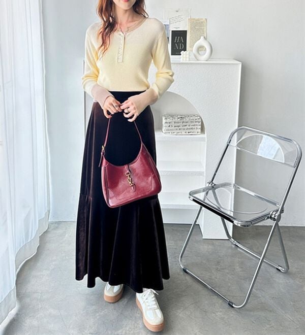 GeeRA（ジーラ）の「レイヤード風ヘンリーネックリブニットトップス（ニット・セーター）」｜詳細画像