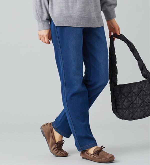 BELLUNA（ベルーナ）の「裏ベロアストレッチ素材レギンスパンツ（フルレングスパンツ）」｜詳細画像