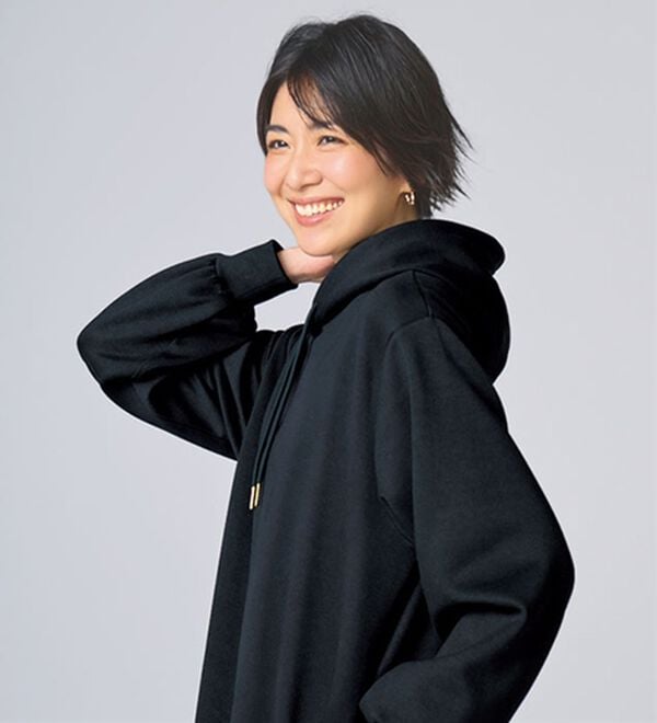 BELLUNA（ベルーナ）の「なめらかタッチ！もっちりん　フード付ロング丈ワンピース（その他ワンピース）」｜詳細画像