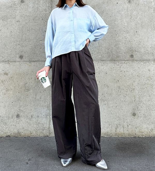 GeeRA（ジーラ）の「さらとろ素材が嬉しい！ダブルタックワイドパンツ（フルレングスパンツ）」｜詳細画像