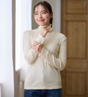 LAVIENNE（ラヴィエンヌ）の「着回し力抜群！綿１００％あったかリブインナー（肌着・インナーウェア）」｜オフホワイト