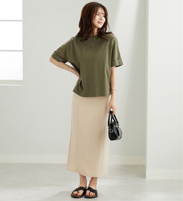 BELLUNA（ベルーナ）の「ヒンヤリ実感！大人顔サマ見えゆったりＴシャツ（Tシャツ）」｜詳細画像