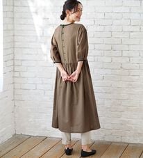 BELLUNA（ベルーナ）の「＜＆ｃｏｃｏｃｈｉ＞コットンリネン素材配色デザインワンピース（シャツワンピース）」