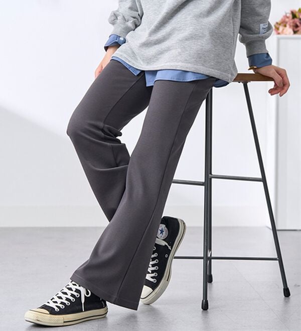 BELLUNA（ベルーナ）の「シュッと体型カバー！ジャストフィットフレアーパンツ（フルレングスパンツ）」｜詳細画像