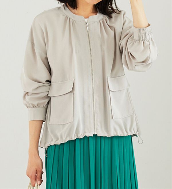 BELLUNA（ベルーナ）の「とろみ素材ポケットデザインブルゾン（ブルゾン）」｜詳細画像