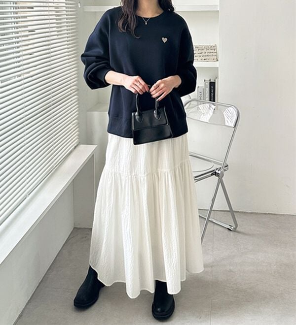 GeeRA（ジーラ）の「ロゴ＆ハート刺しゅう裏起毛スウェット（トレーナー・スウェット）」｜詳細画像