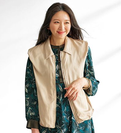 BELLUNA（ベルーナ）の「パフスリーブジップアップベスト（ベスト）」