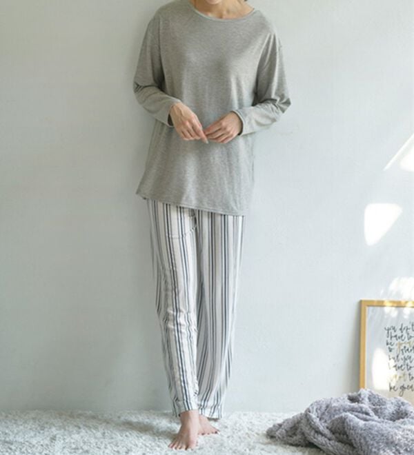 YU'NOW（ユナウ）の「レーヨンブレンドハラマキパジャマ２点セット（パジャマ・ルームウェア）」｜詳細画像