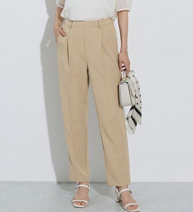 Pierrot（ピエロ）の「【選べる丈】高見えゆるテーパードパンツ（フルレングスパンツ）」