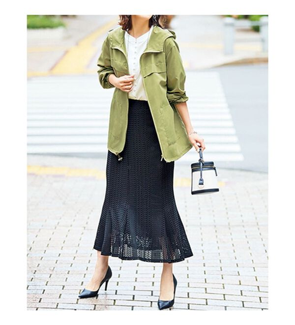 BELLUNA（ベルーナ）の「シアー素材ポケッタブルパーカー（パーカー）」｜詳細画像