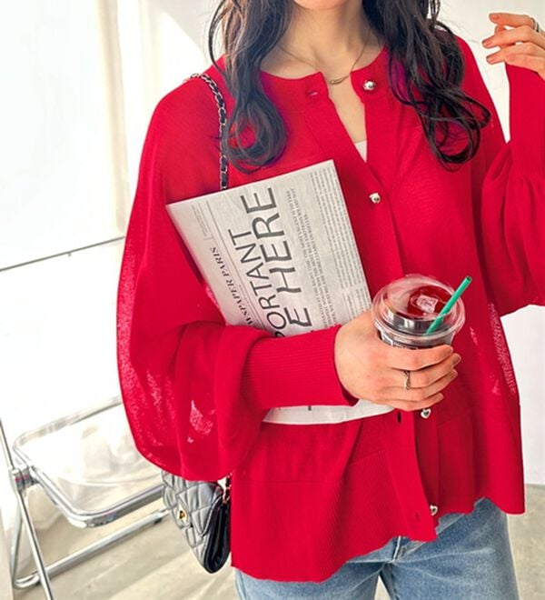 GeeRA（ジーラ）の「ゴールドボタンシアーカーディガン（ニットカーディガン）」｜詳細画像