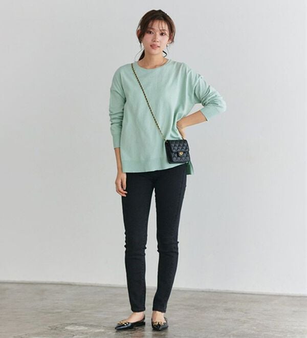 Pierrot（ピエロ）の「【ＸＳ～４Ｌ】ストレッチスキニーデニムパンツ（フルレングスパンツ）」｜詳細画像