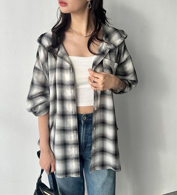 GeeRA（ジーラ）の「羽織にも◎フード付きオーバーサイズシャツ（シャツ）」｜詳細画像