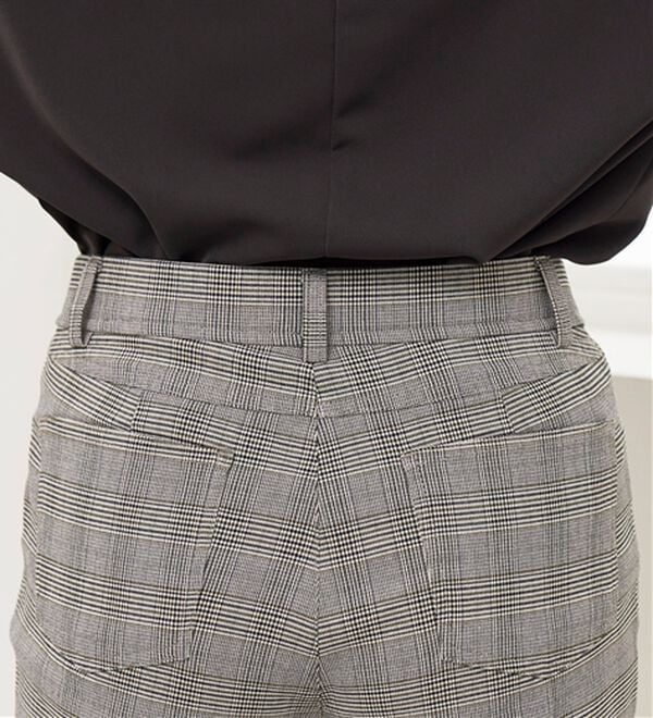 BELLUNA（ベルーナ）の「ウルトラ美脚！ストレッチパンツ（フルレングスパンツ）」｜詳細画像