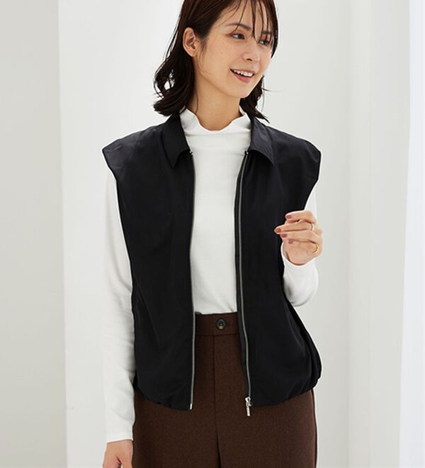 BELLUNA（ベルーナ）の「吸湿発熱ハイネックプルオーバー（カットソー）」｜詳細画像