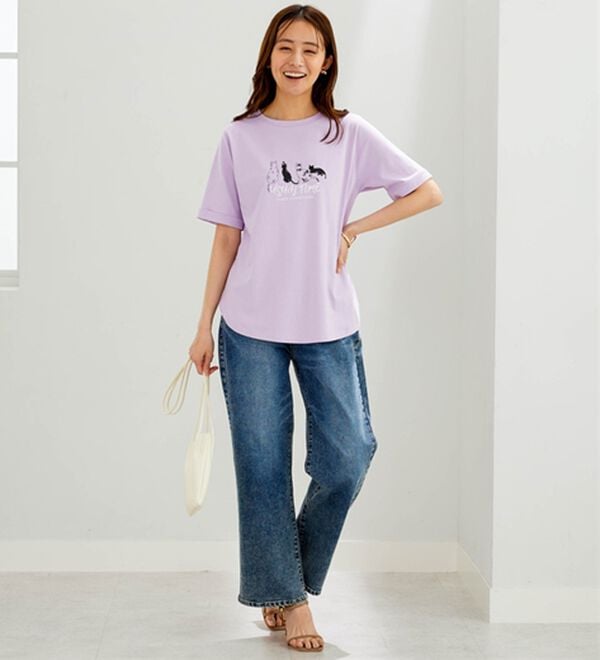 BELLUNA（ベルーナ）の「綿１００％着映えネコ柄プリントＴシャツ（Tシャツ）」｜詳細画像