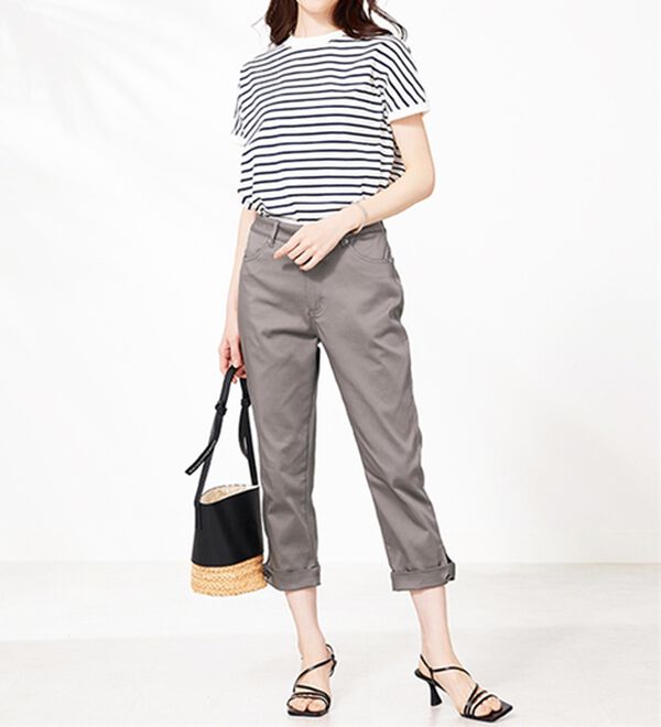 BELLUNA（ベルーナ）の「ヒンヤリ&times;サラリ速乾！綿サテンストレッチ裾リボンクロップドパンツ（クロップドパンツ）」｜詳細画像