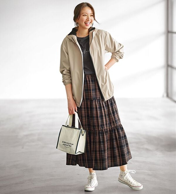 BELLUNA（ベルーナ）の「花粉対策！防風×はっ水パーカー（ブルゾン）」｜詳細画像