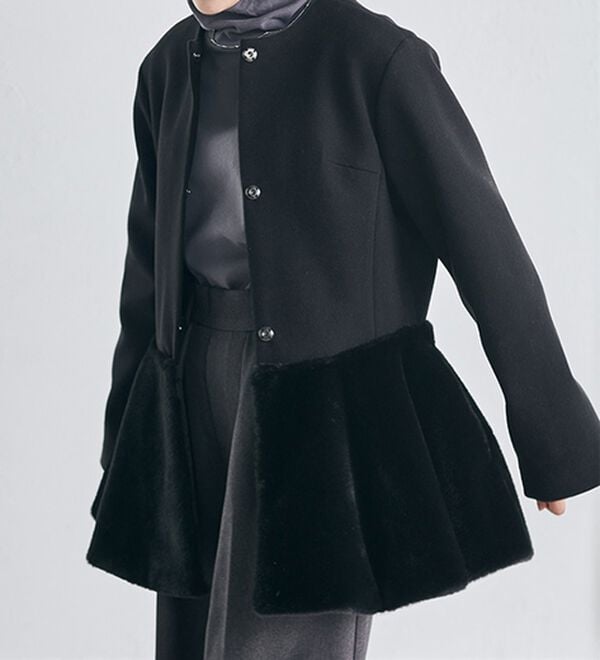 RANAN（ラナン）の「ペプラムファー切替コート（ハーフコート）」｜詳細画像