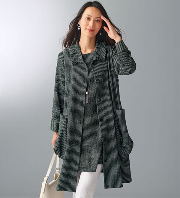 BELLUNA（ベルーナ）の「サッカー調素材ストライプベストアンサンブル（チュニックワンピース）」｜黒系