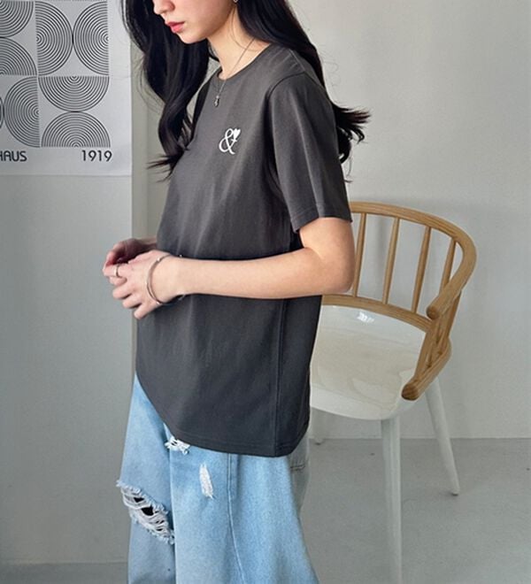 GeeRA（ジーラ）の「アンドハート刺しゅうＴシャツ（Tシャツ）」｜詳細画像