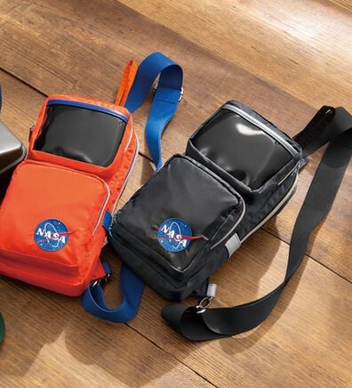 「＜ＮＡＳＡ＞スペースボディバッグ（その他メンズバッグ）」