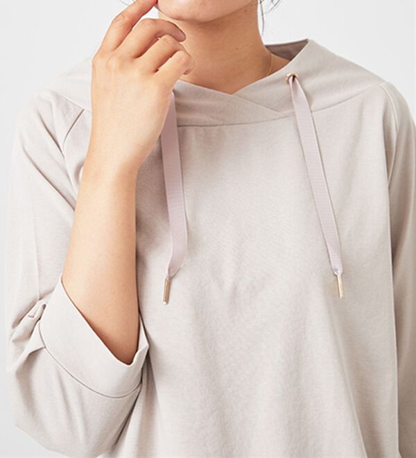 BELLUNA（ベルーナ）の「ヒンヤリ綿混ワイドネックプルオーバー（カットソー）」｜詳細画像