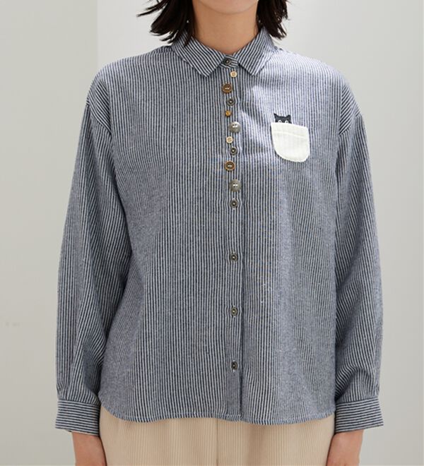 BELLUNA（ベルーナ）の「アニマル刺しゅう多ボタンデザインブラウス（ブラウス）」｜詳細画像